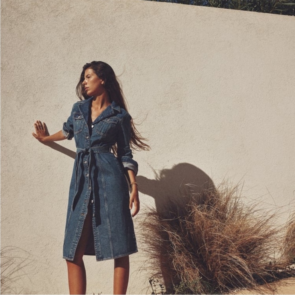 Zara denim dress size medium worn once.